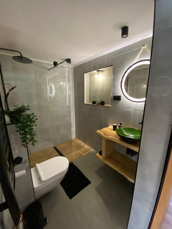 U Gazdy - Apartament Z Ogrodem I Tarasem , Przy Gondoli 슈차이르크 외부 사진