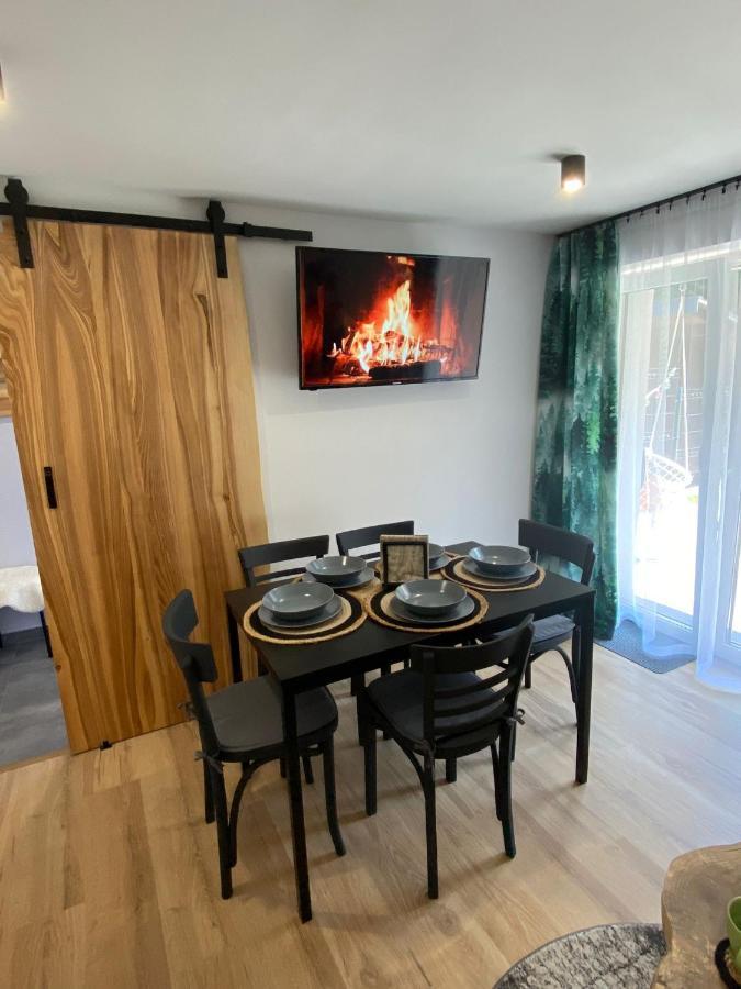 U Gazdy - Apartament Z Ogrodem I Tarasem , Przy Gondoli 슈차이르크 외부 사진