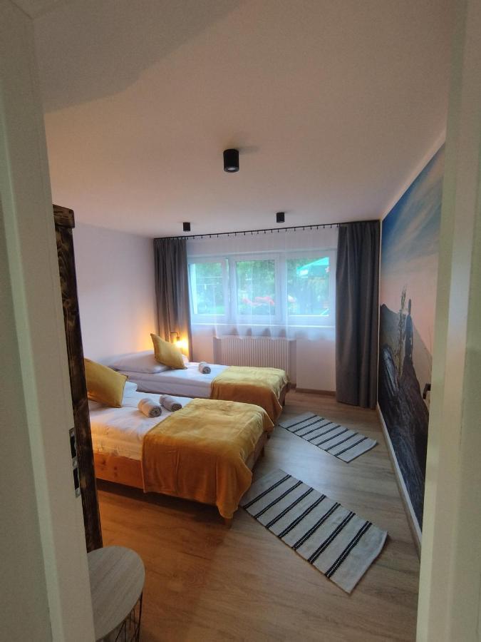 U Gazdy - Apartament Z Ogrodem I Tarasem , Przy Gondoli 슈차이르크 외부 사진